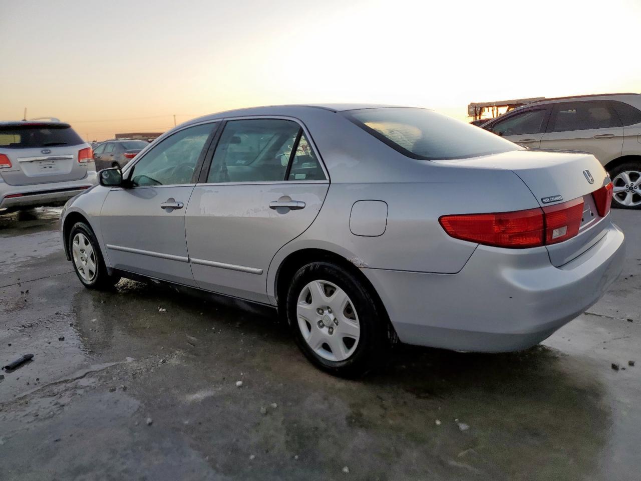 2005 Honda Accord Lx - Image 2