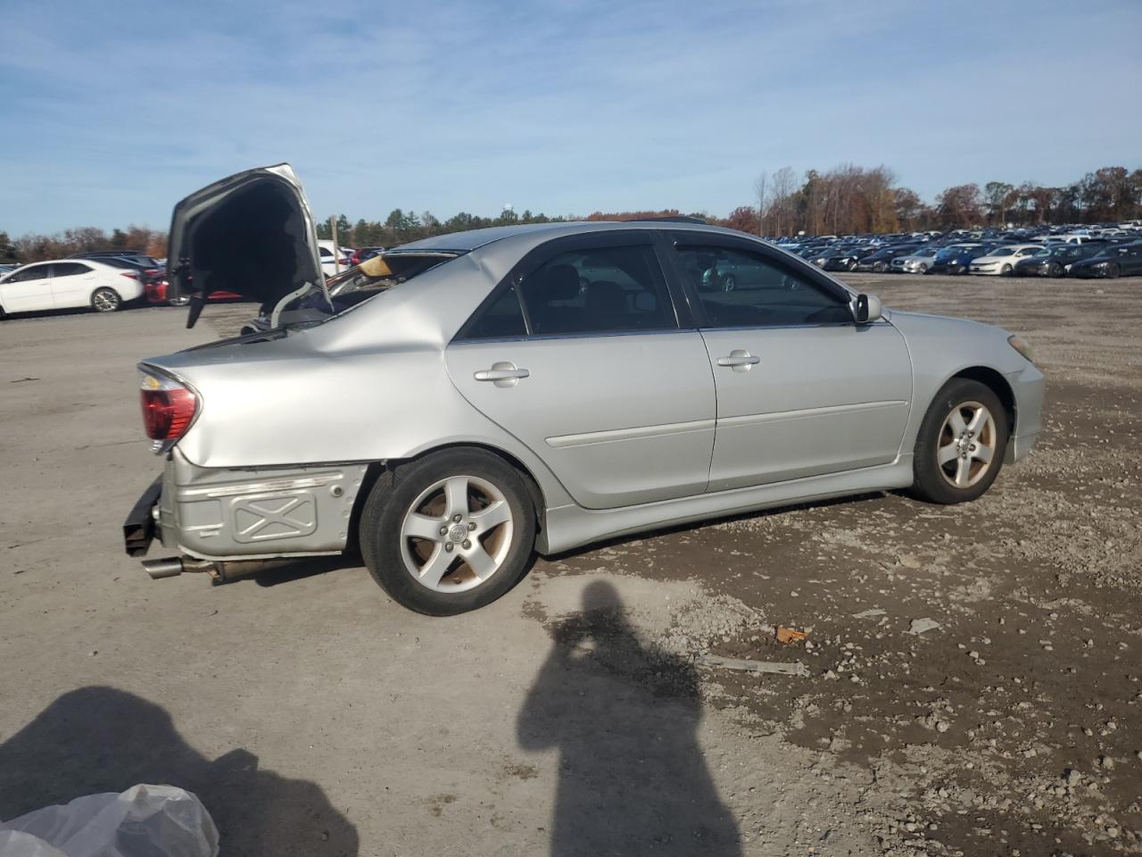 2005 Toyota Camry Le - Фото 3