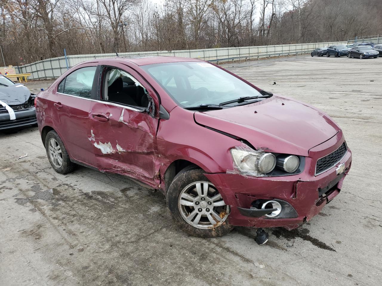 2014 Chevrolet Sonic Lt - Image 4