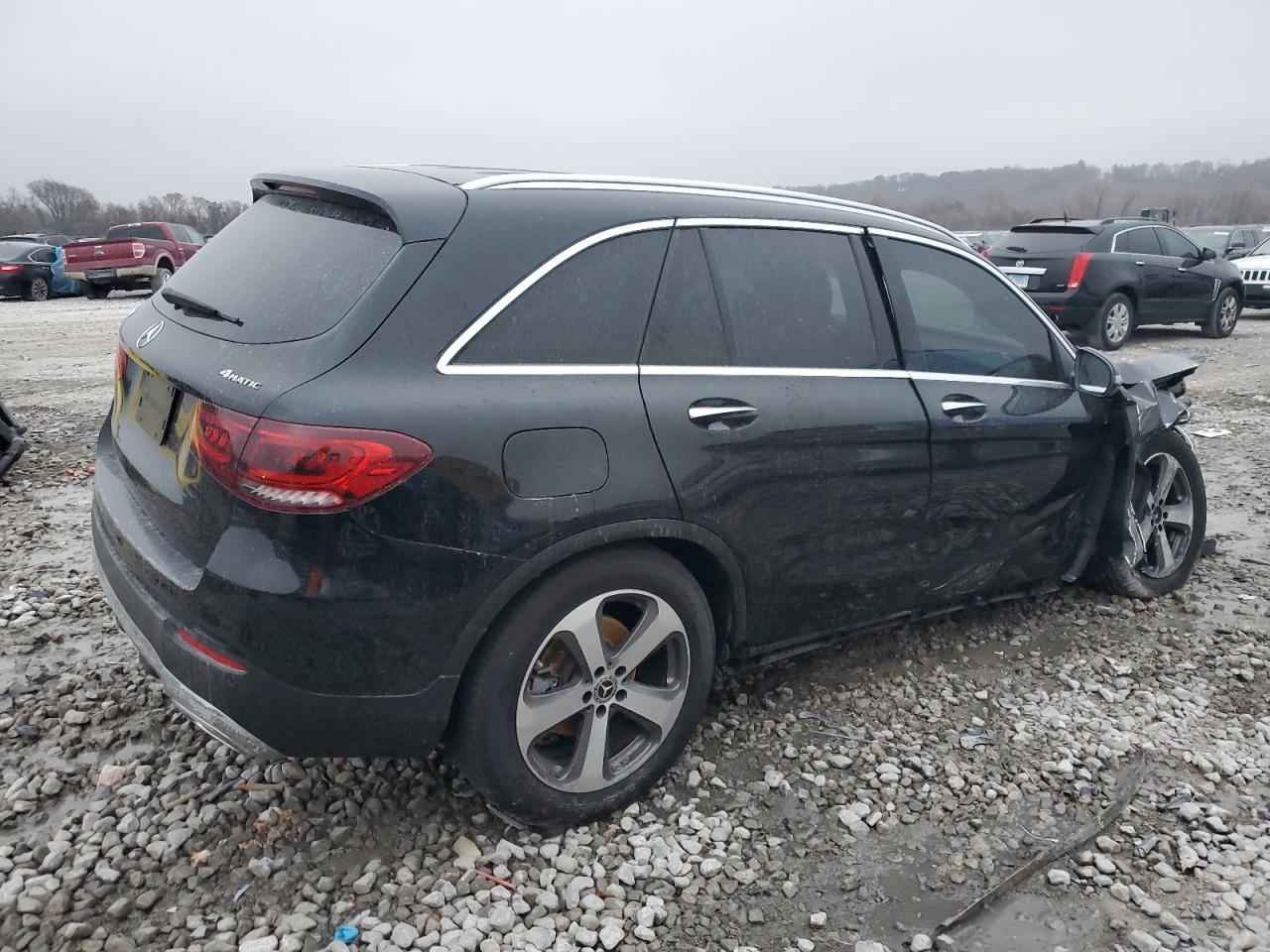 2022 Mercedes-Benz Glc 300 4Matic - Фото 3