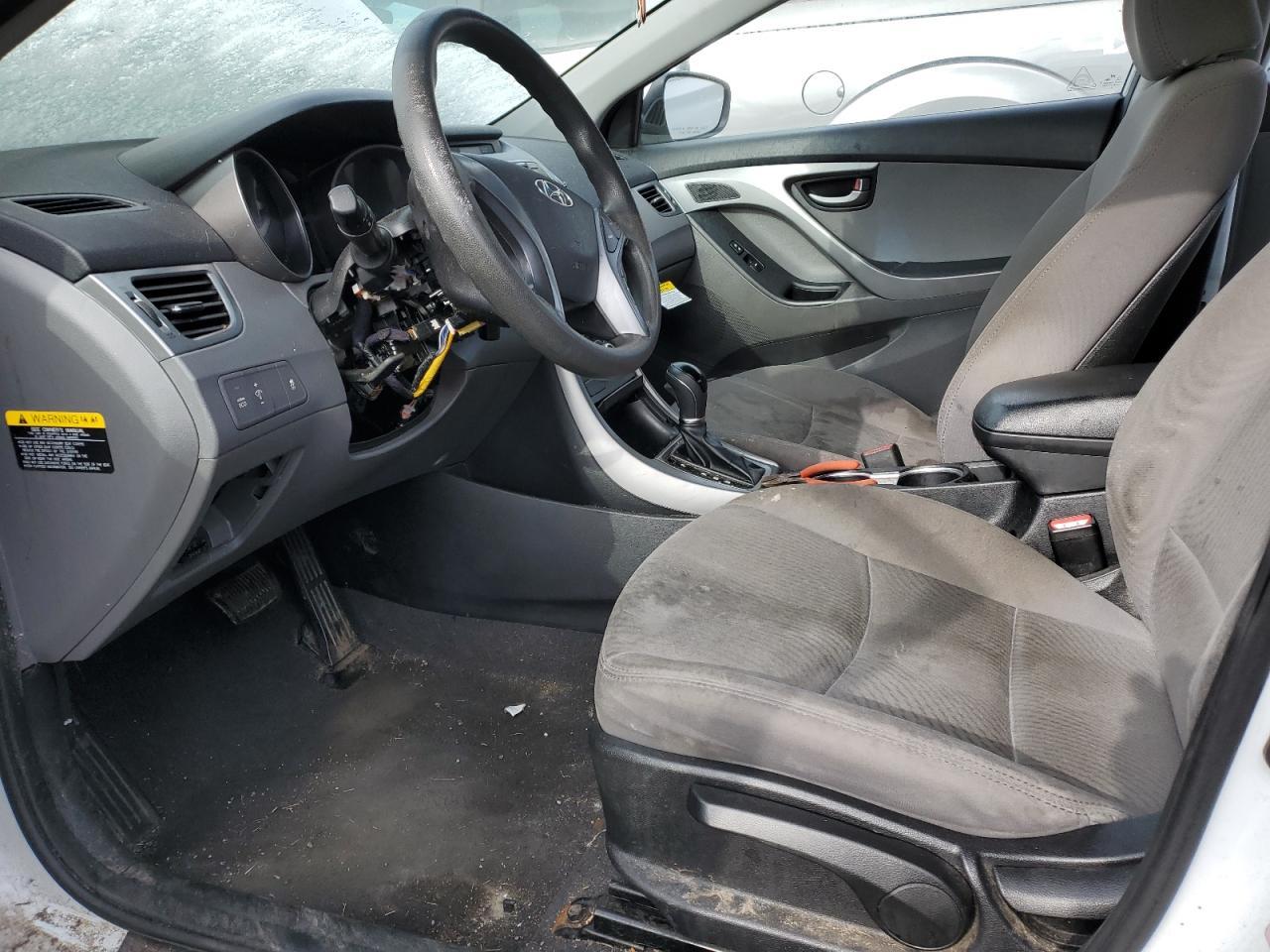 2016 Hyundai Elantra Se - Фото 7