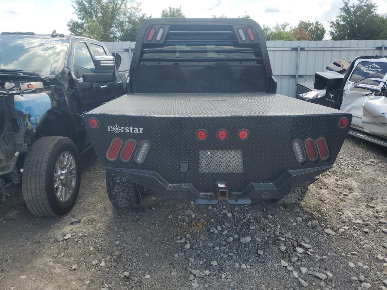 2016 Ford F250 Super Duty - Image 6