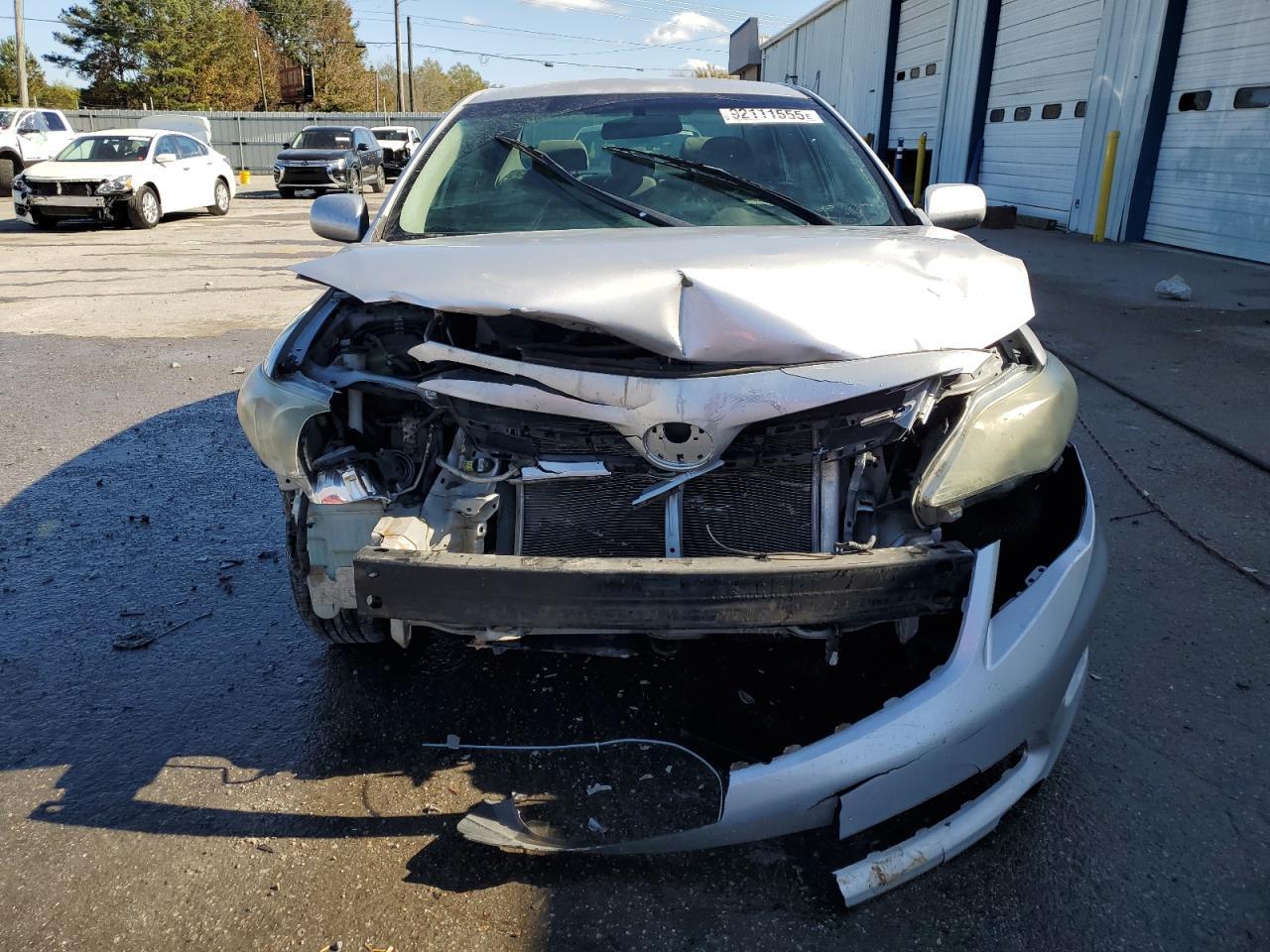 2013 Toyota Corolla Base - Фото 5