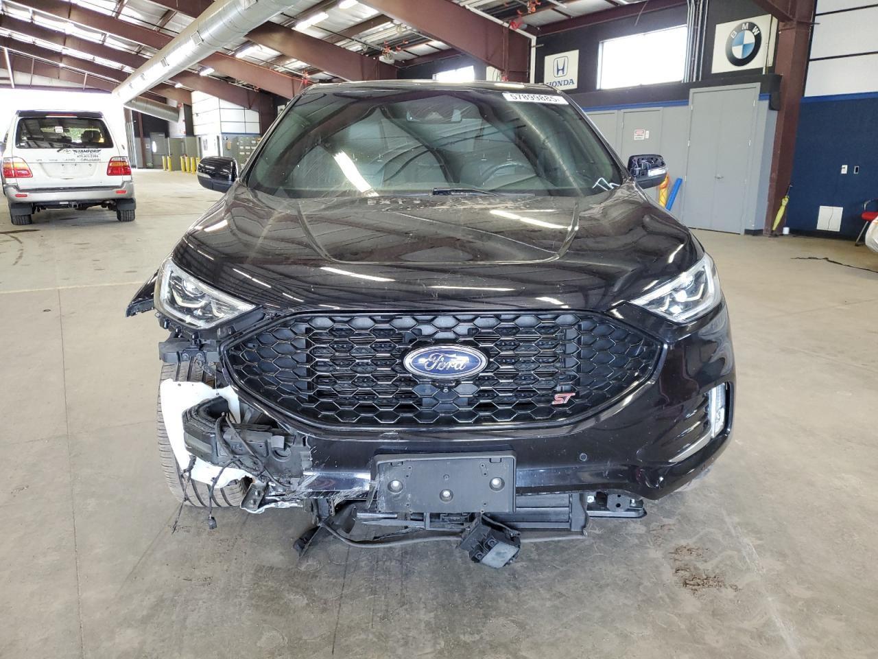 2020 Ford Edge St - Фото 5