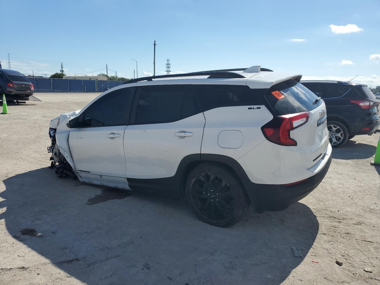 2022 GMC Terrain Sle - Фото 2