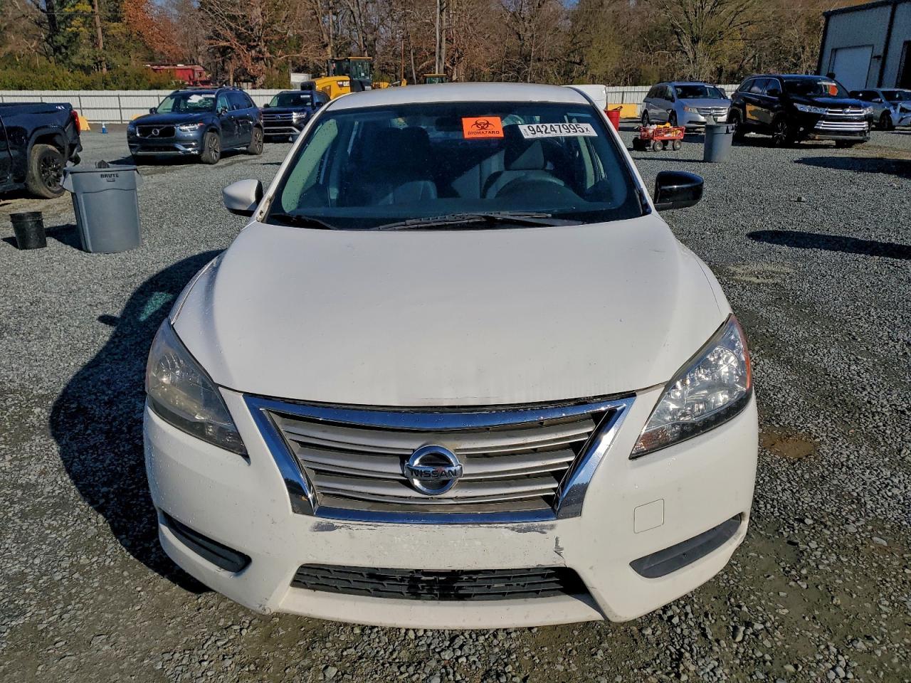 2015 Niss Sentra S - Фото 5
