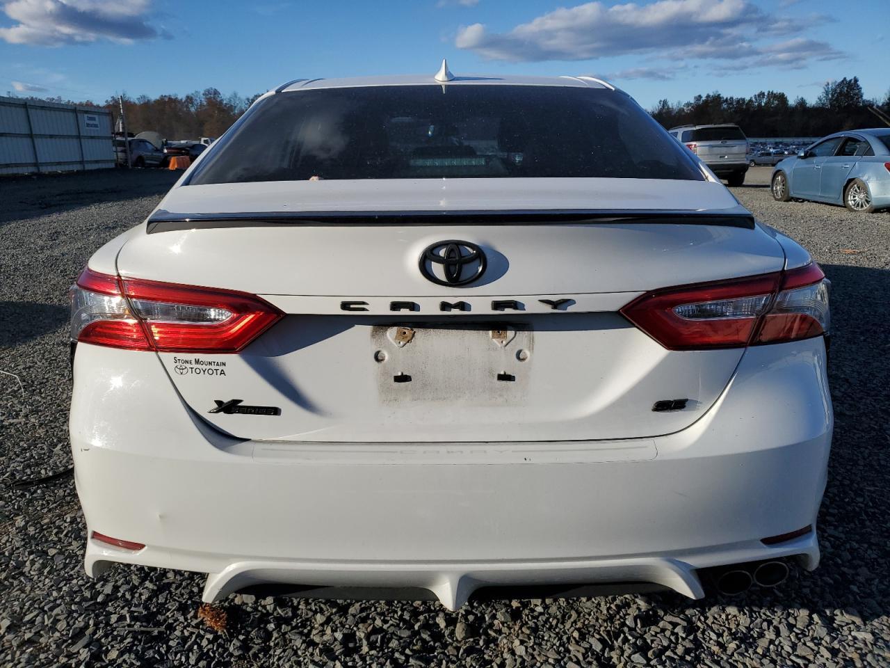 2019 Toyota Camry L - Фото 6