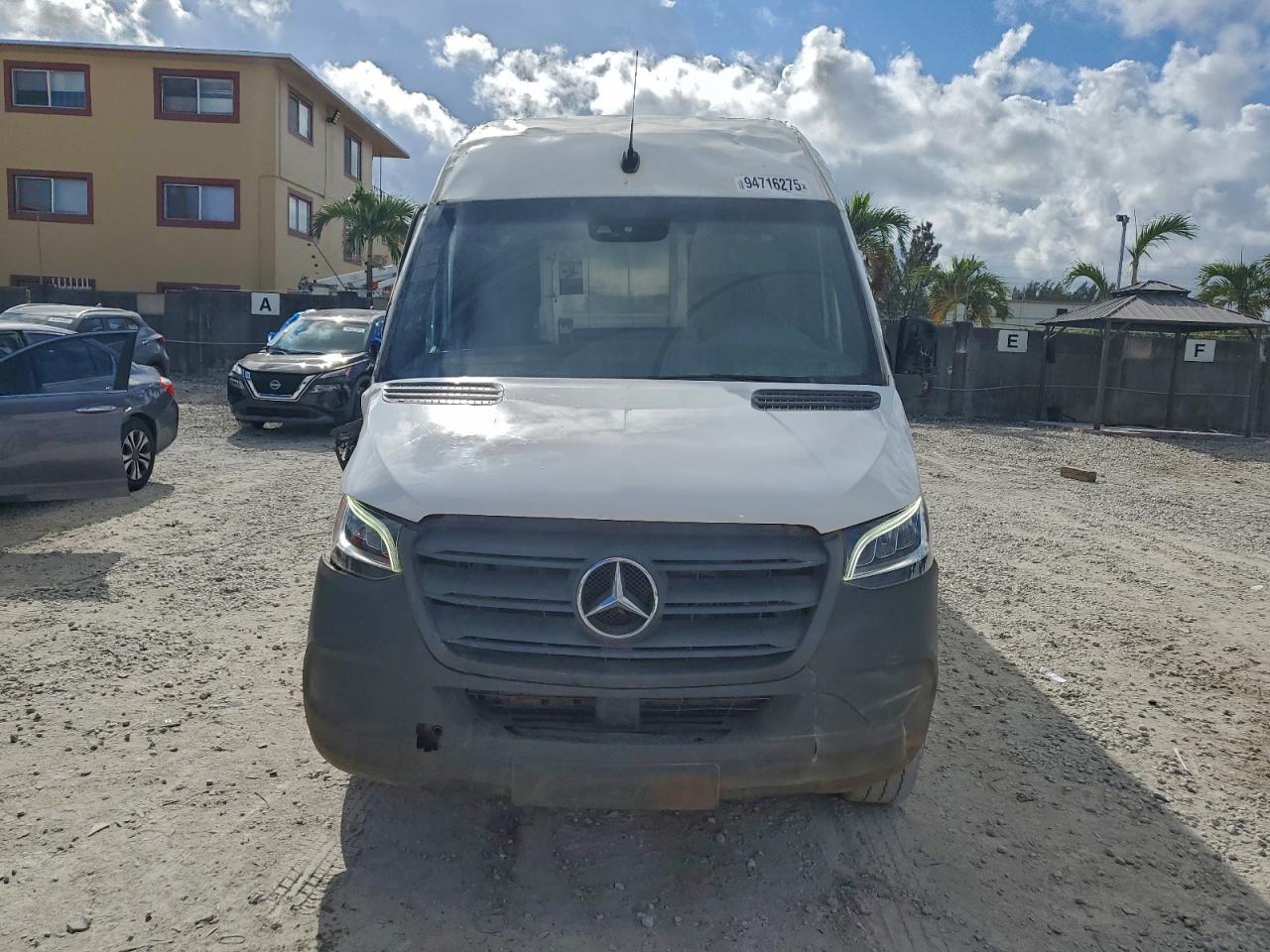 2021 Mercedes Benz Sprinter 2500 Delivery Van - Фото 5