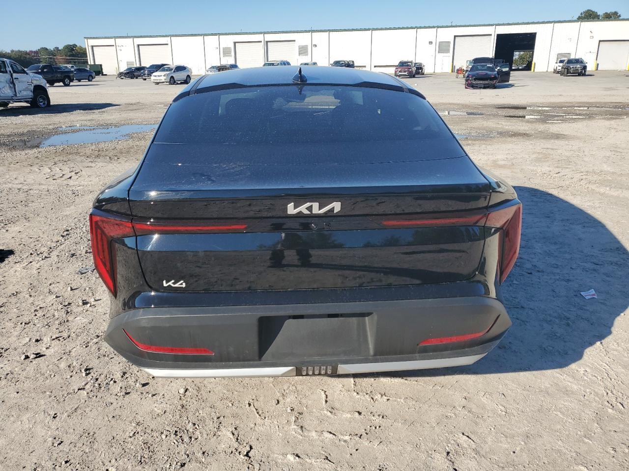 2025 Kia K4 Lx - Image 6