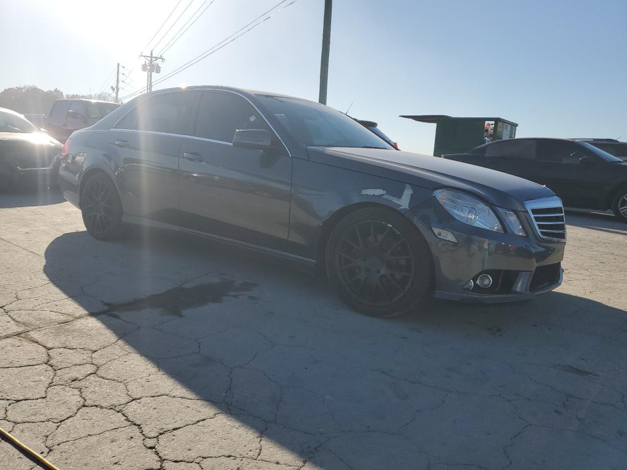 2010 Mercedes-Benz E 350 4Matic - Фото 4