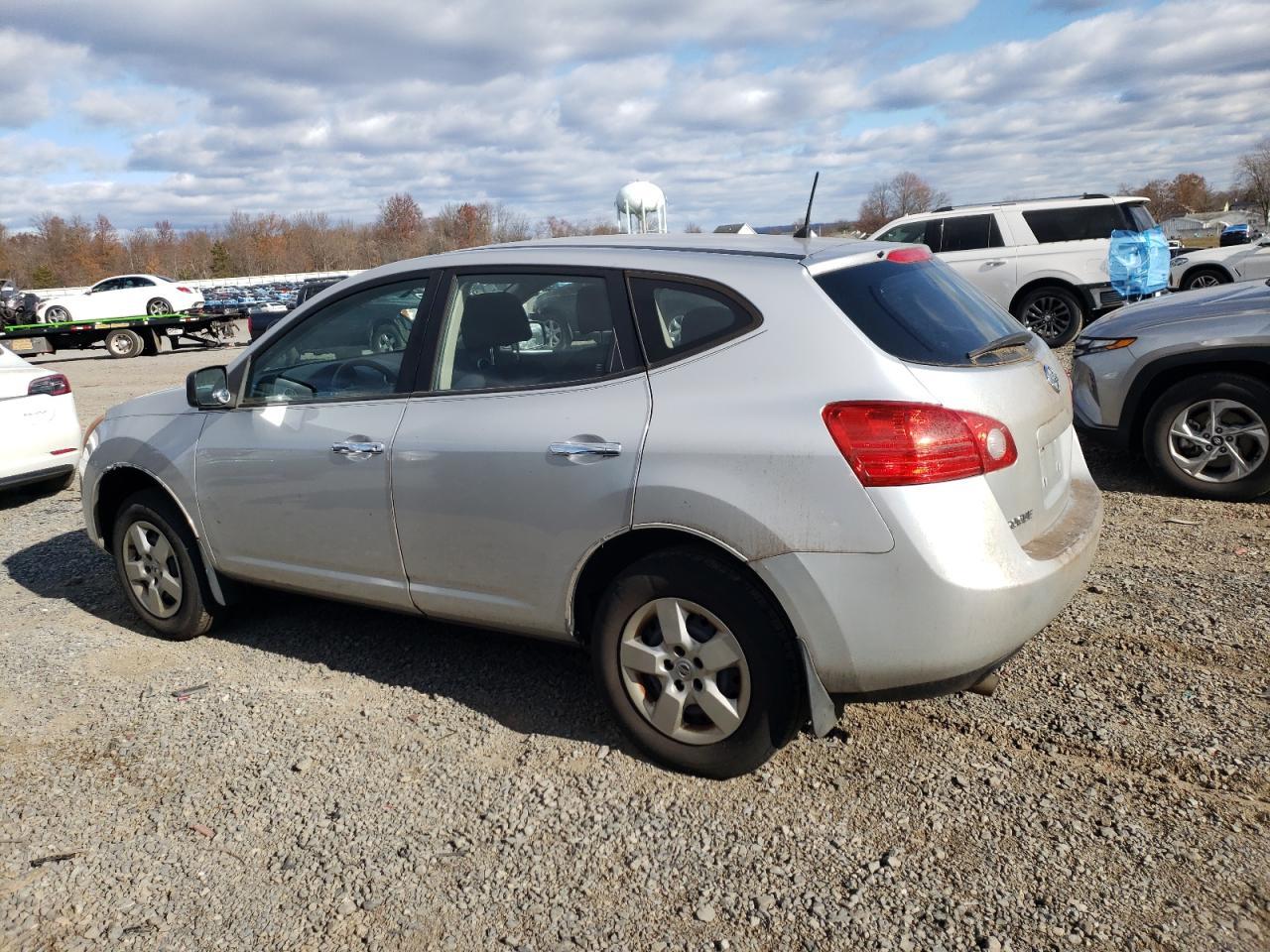 2001 Nissan Rouge - Фото 2