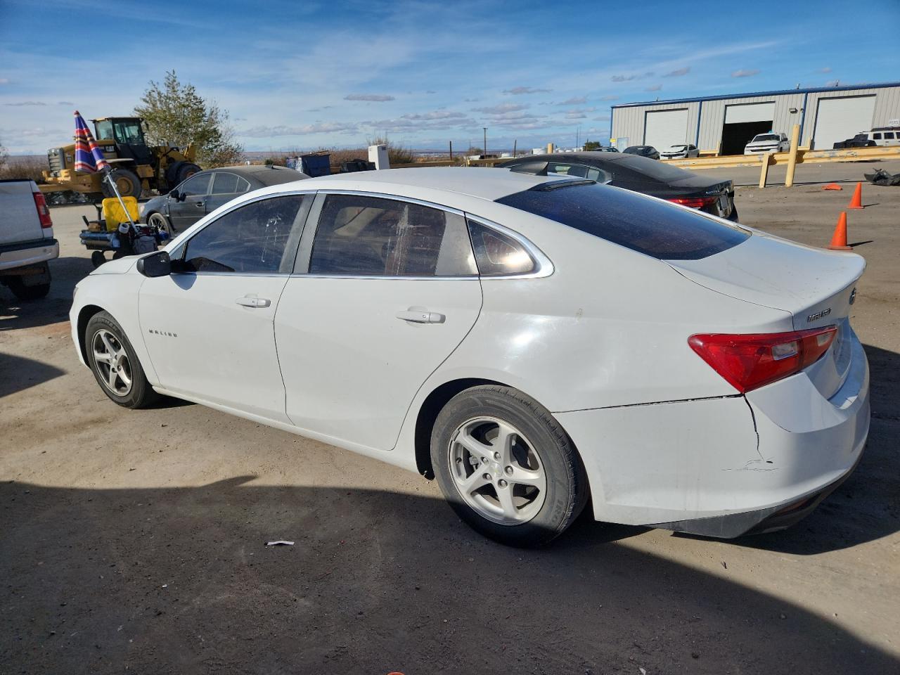 2017 Chevrolet Malibu Ls - Фото 2