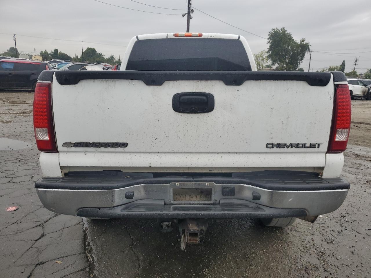 2004 Chevrolet Silverado K2500 Heavy Duty - Фото 6