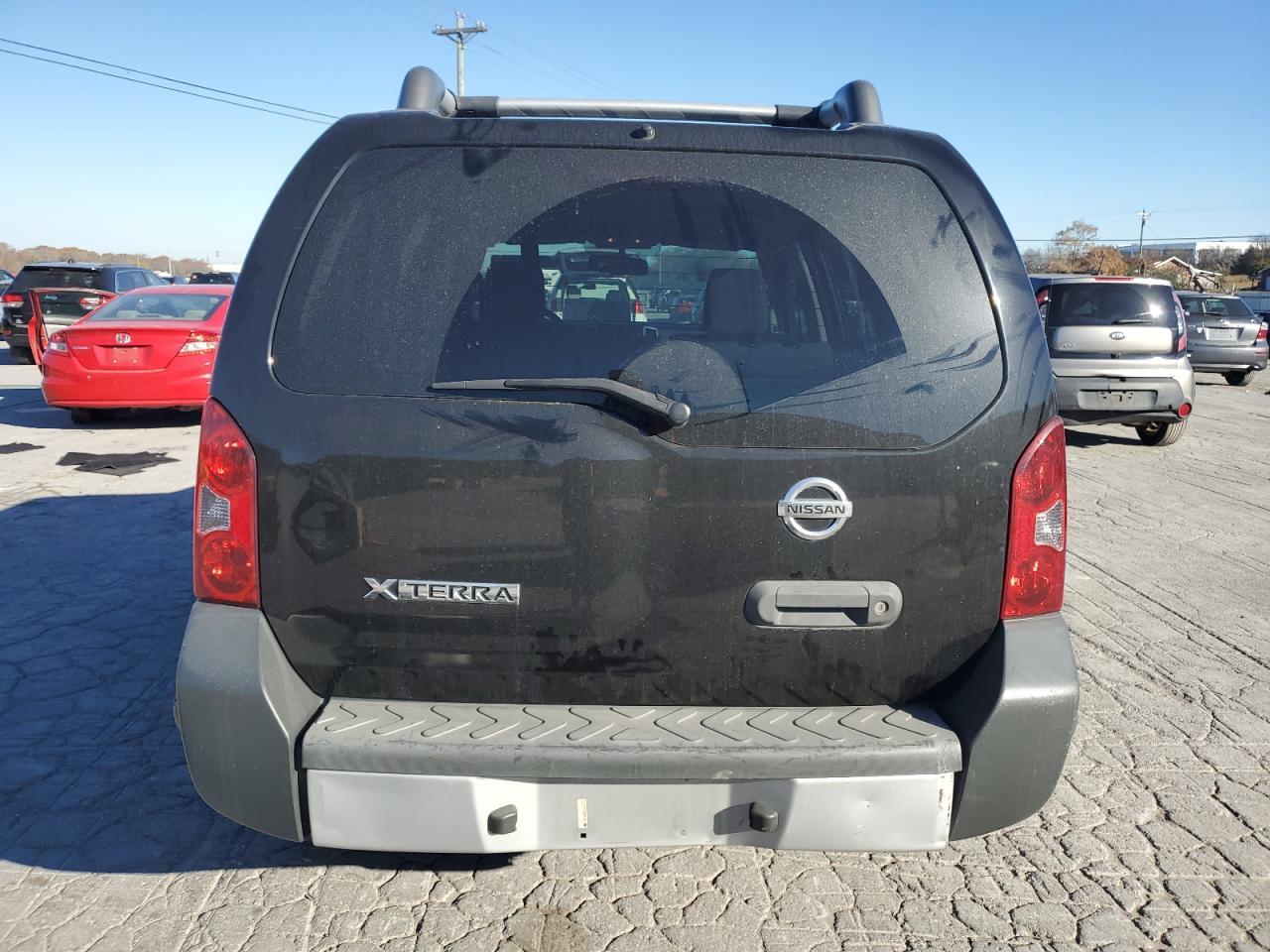 2015 Nissan Xterra X - Фото 6