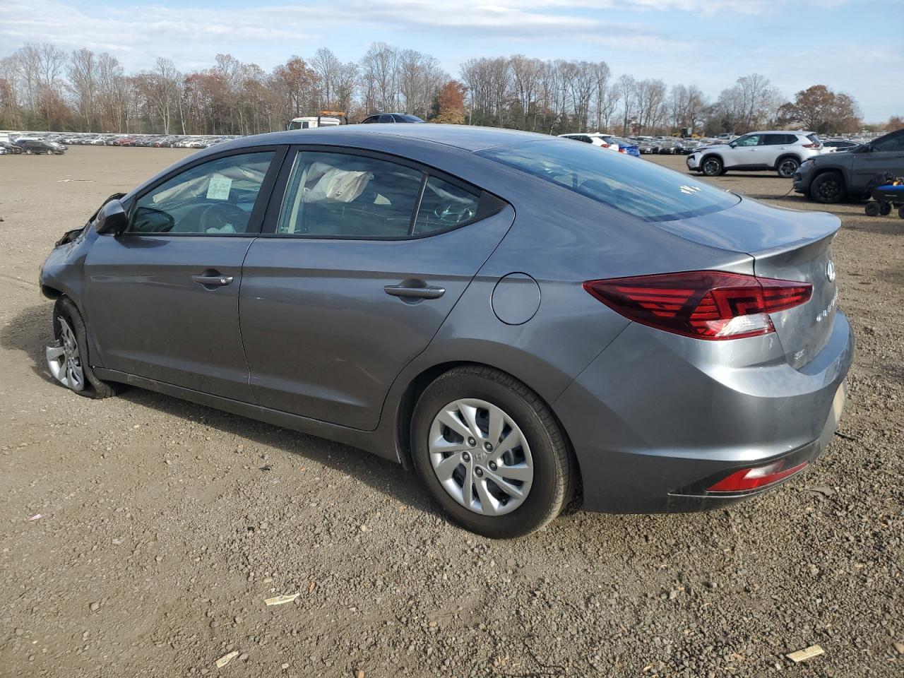 2019 Hyundai Elantra Se - Фото 2