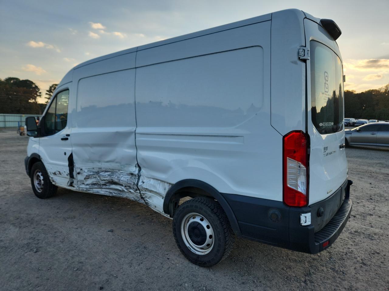 2020 Ford Transit T-250 - Фото 2