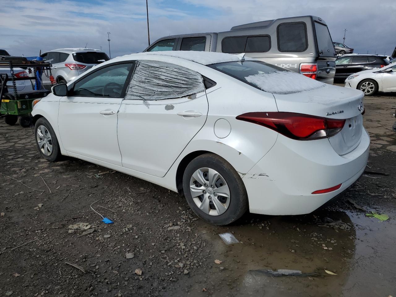 2016 Hyundai Elantra Se - Фото 2