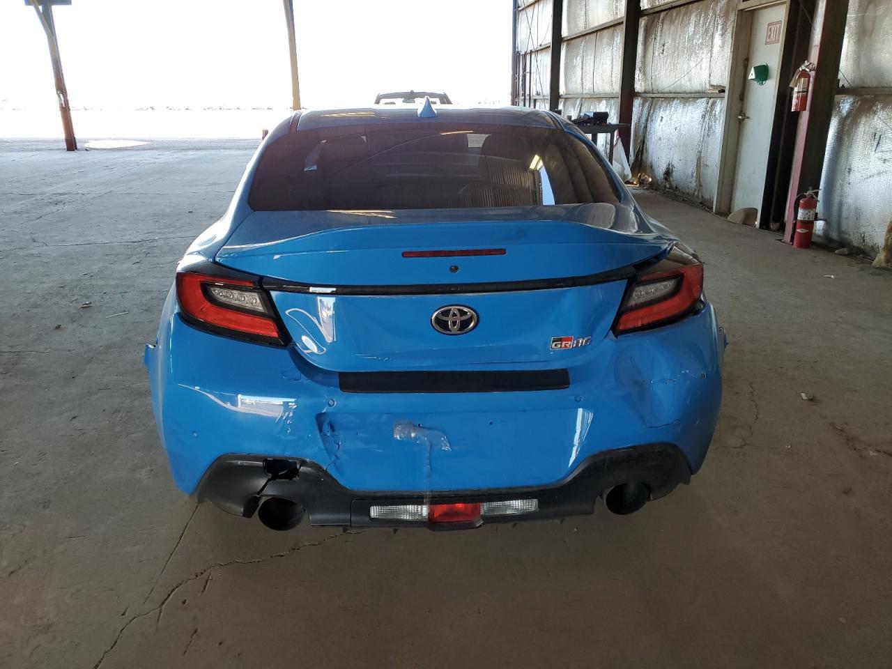 2022 Toyota Gr 86 Premium - Image 6