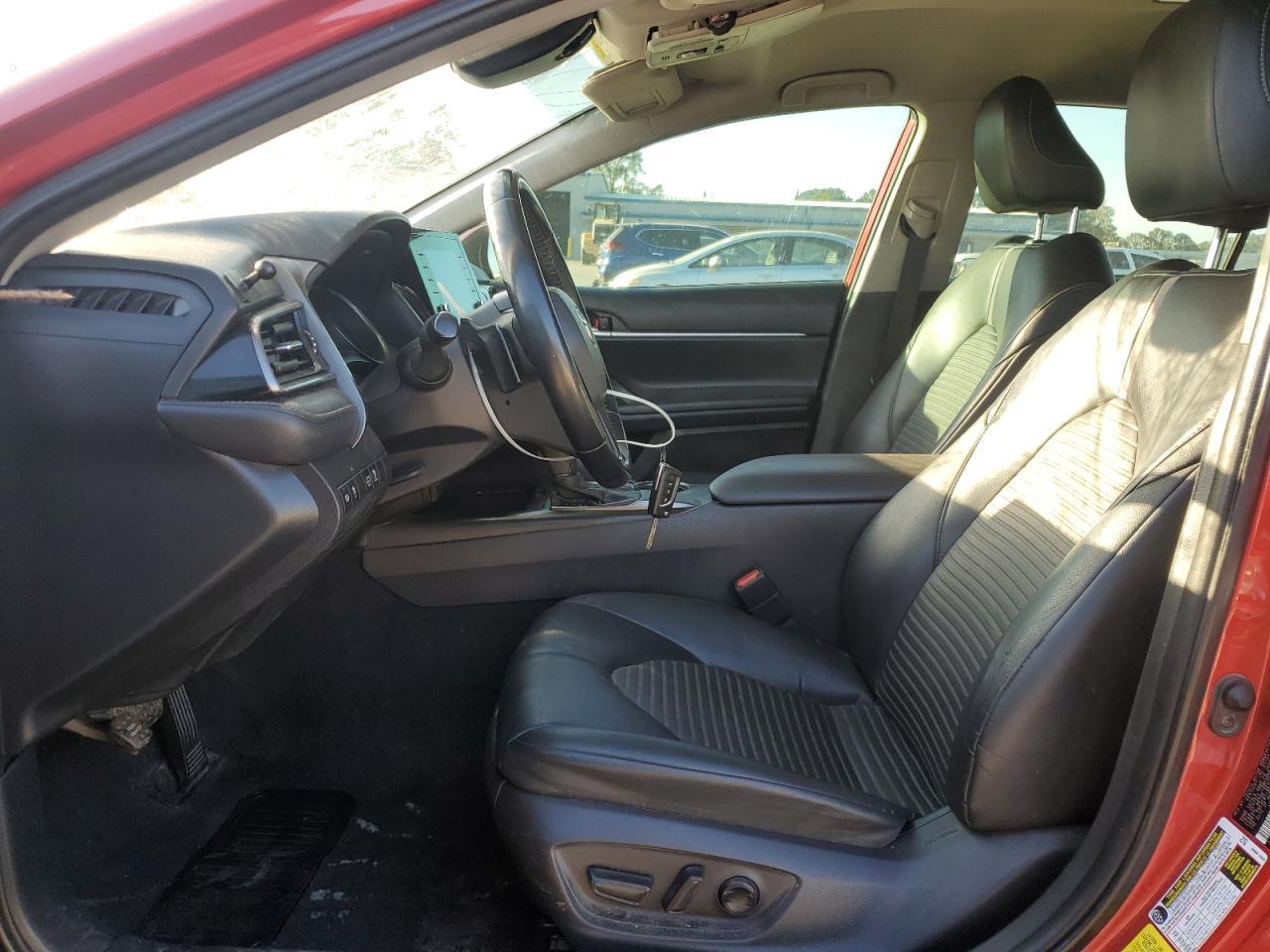 2021 Toyota Camry Se - Фото 7