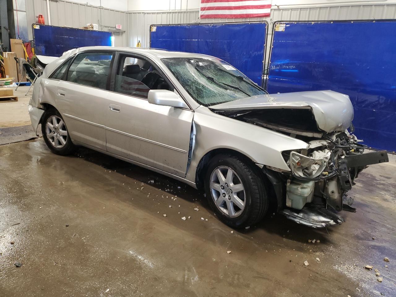 2000 Toyota Avalon Xl - Image 4