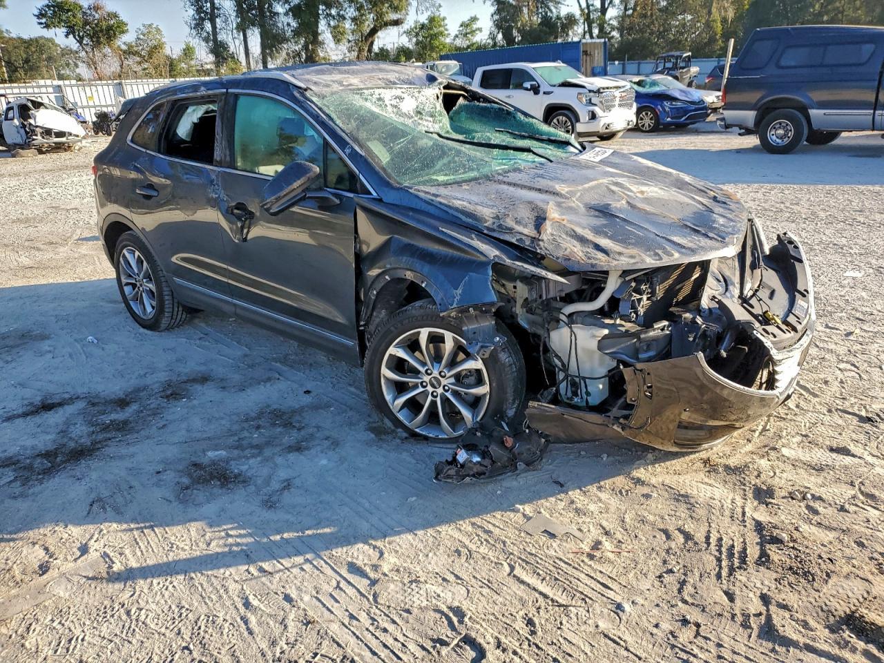 2018 Lincoln Mkc Select - Image 4
