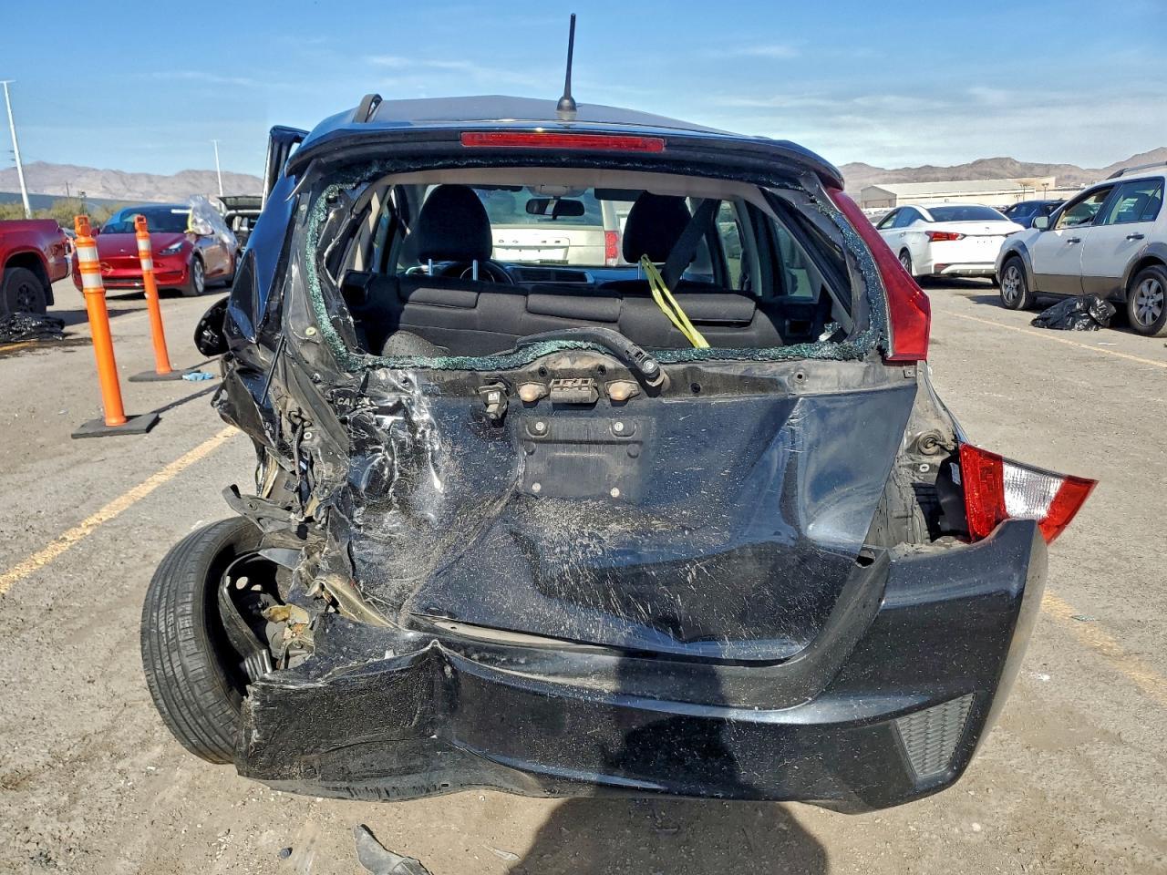 2017 Honda Fit Lx - Image 6