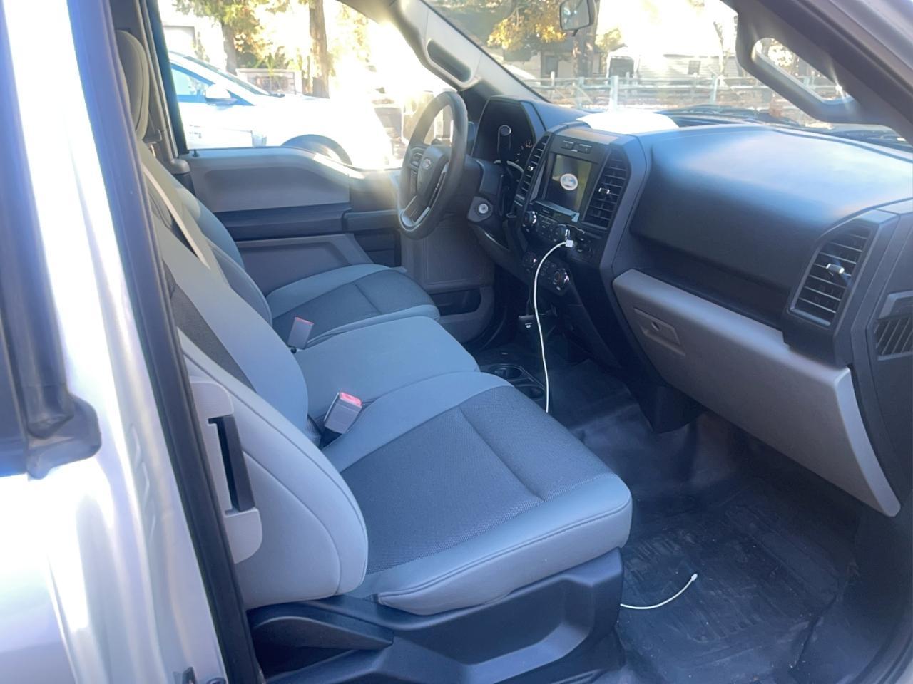 2019 Ford F150 Super Cab - Фото 5