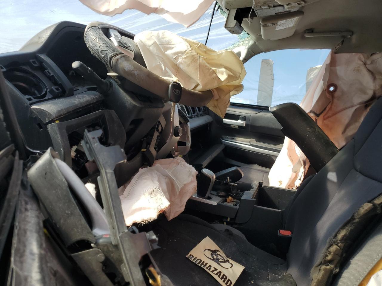 2020 Toyota Tundra Crewmax Sr5 - Image 7