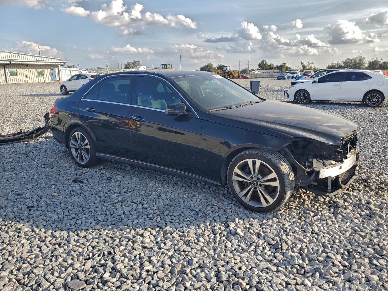 2014 Mercedes-Benz E 350 - Image 4