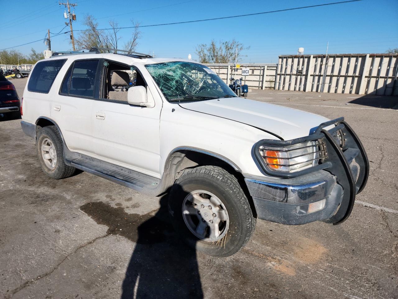 2000 Toyota 4Runner Sr5 - Image 4