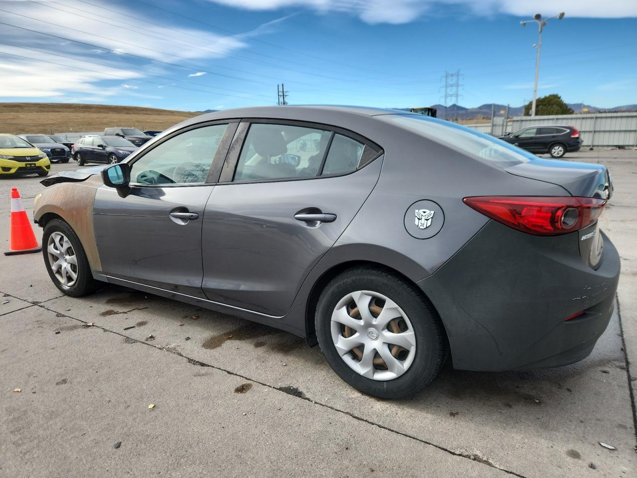 2014 Mazda 3 Sport - Image 2