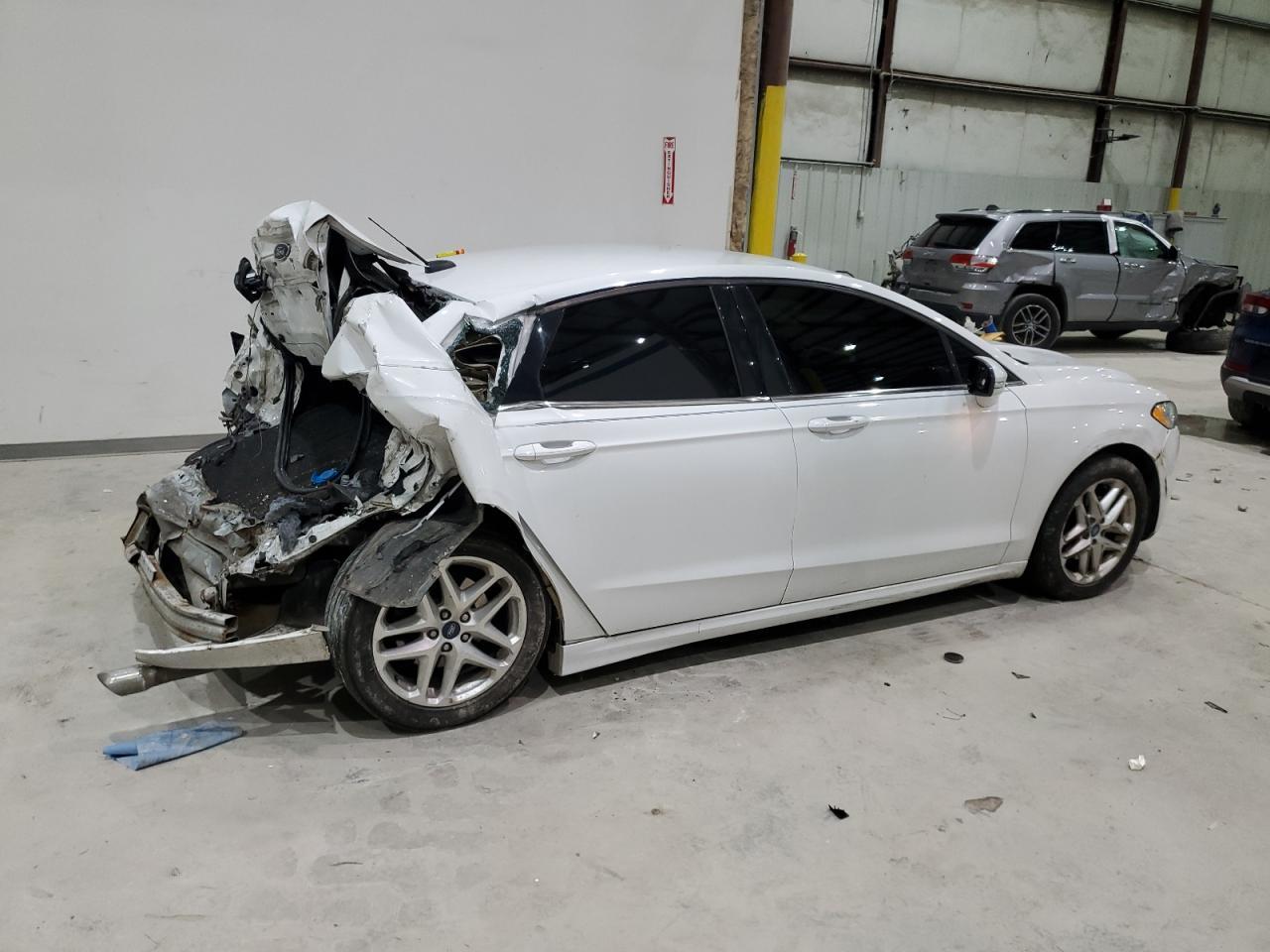 2013 Ford Fusion Se - Фото 3