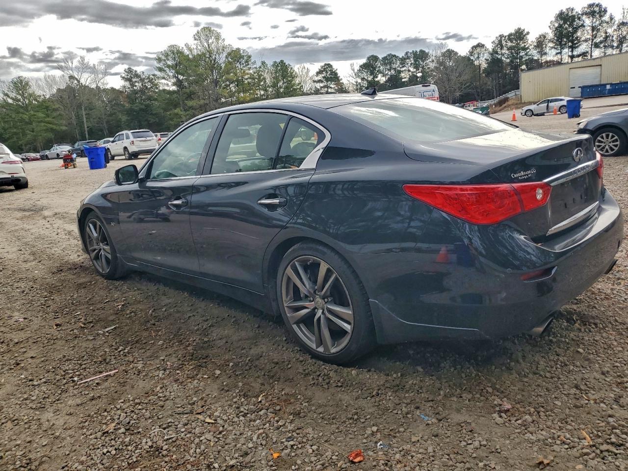 2017 Infiniti Q50 Premium - Фото 2