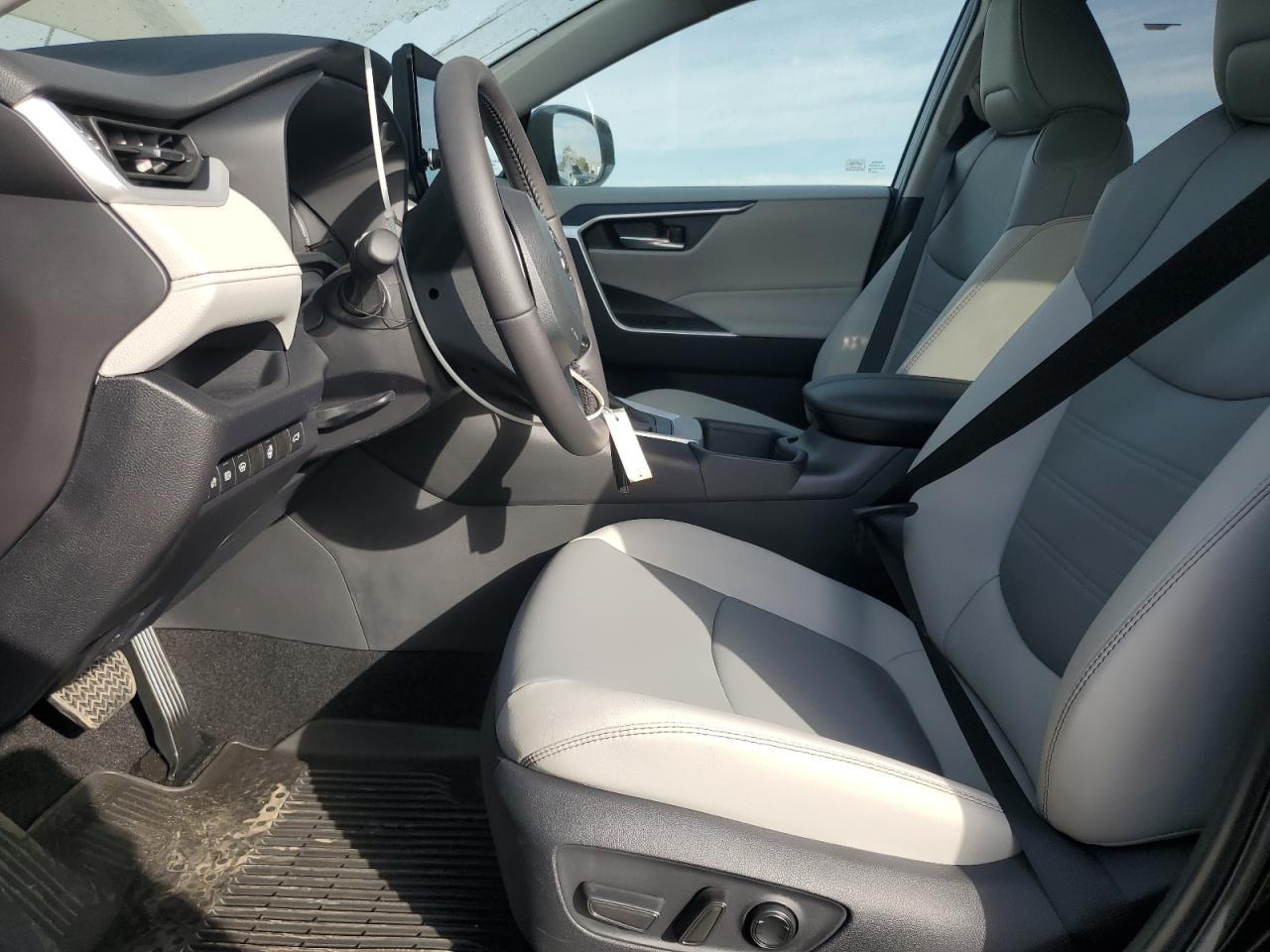 2025 Toyota Rav4 Xle Premium - Фото 7