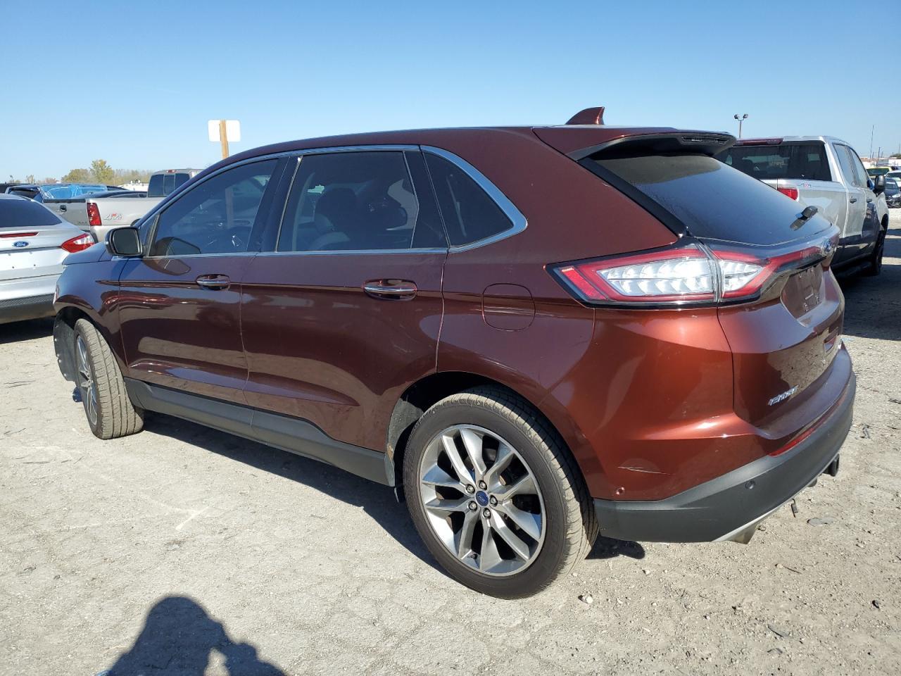 2015 Ford Edge Titanium - Фото 2