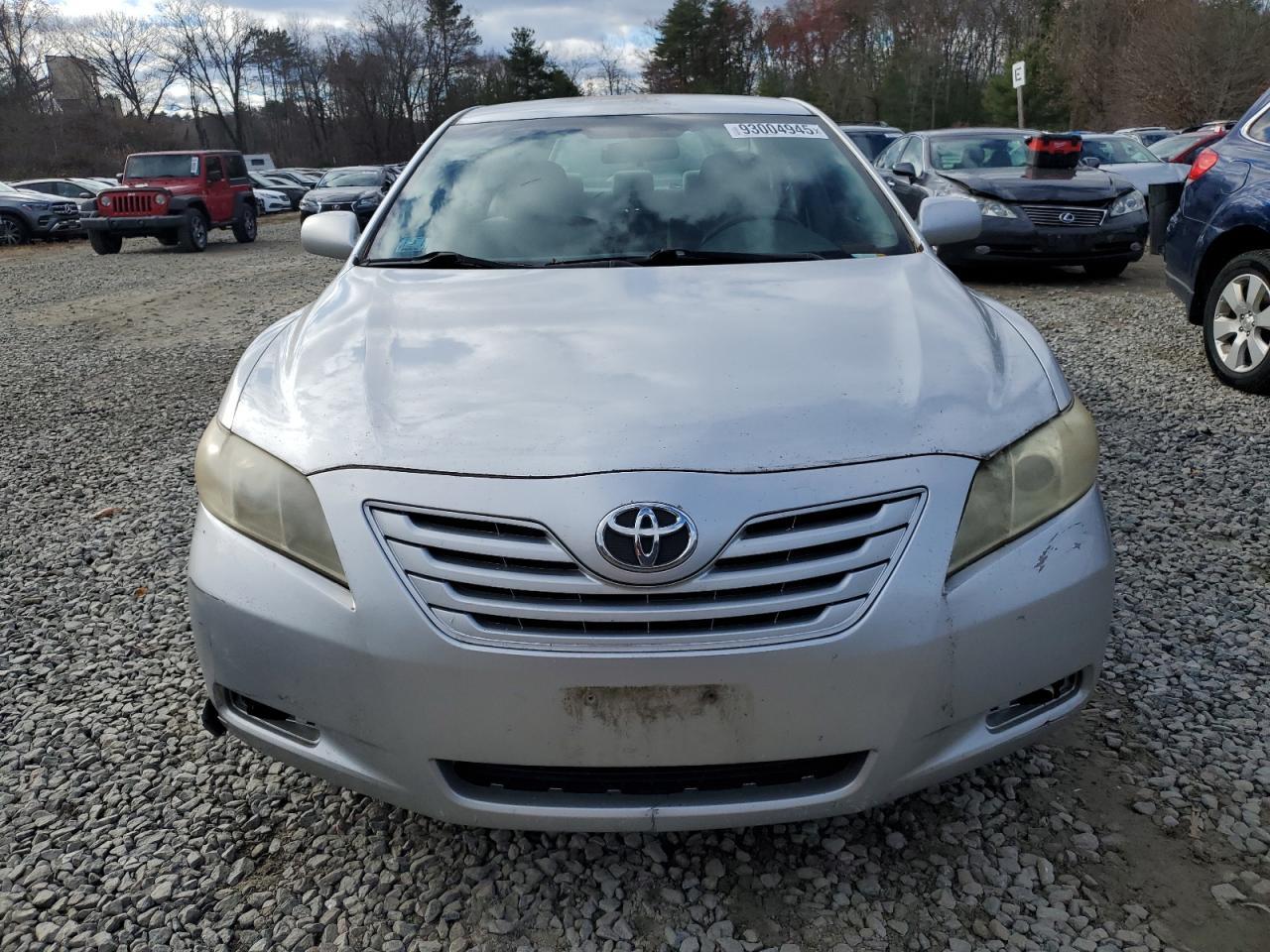 2008 Toyota Camry Le - Image 5