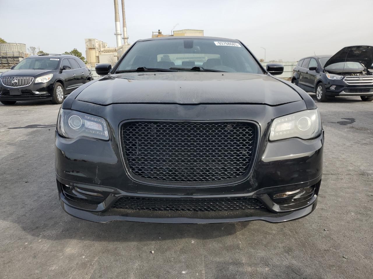 2019 Chrysler 300 S - Image 5