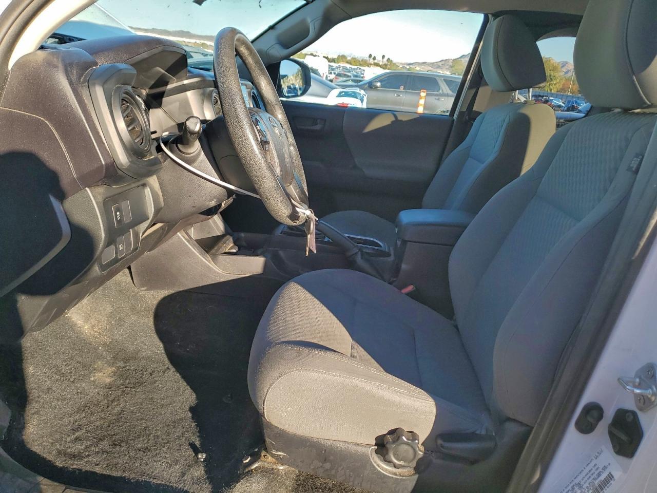 2022 Toyota Tacoma Sr - Image 7