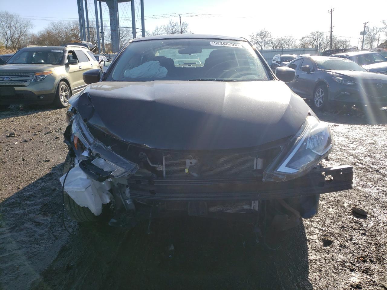 2018 Nissan Sentra S - Фото 5