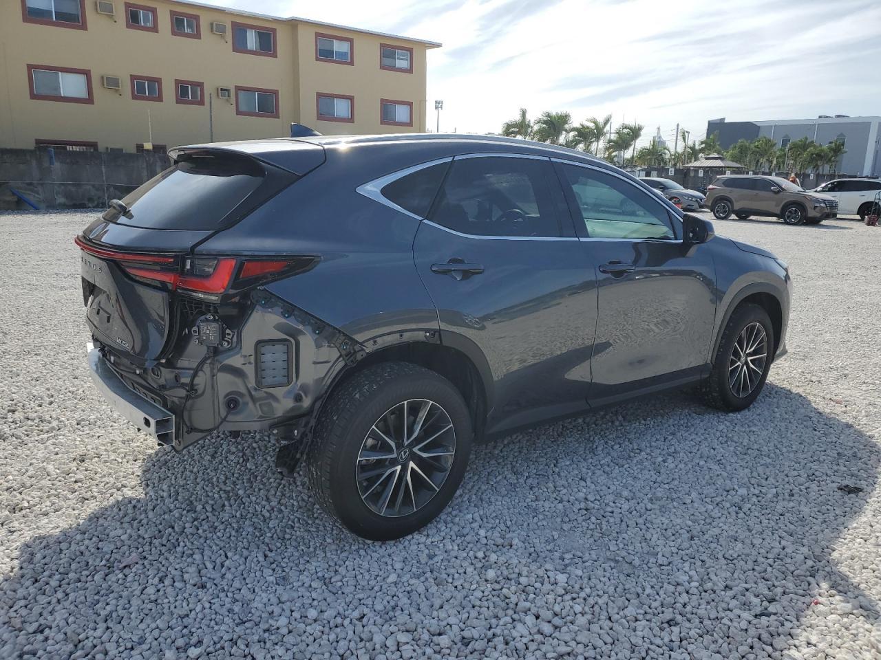 2024 Lexus Nx 250 Base - Image 3