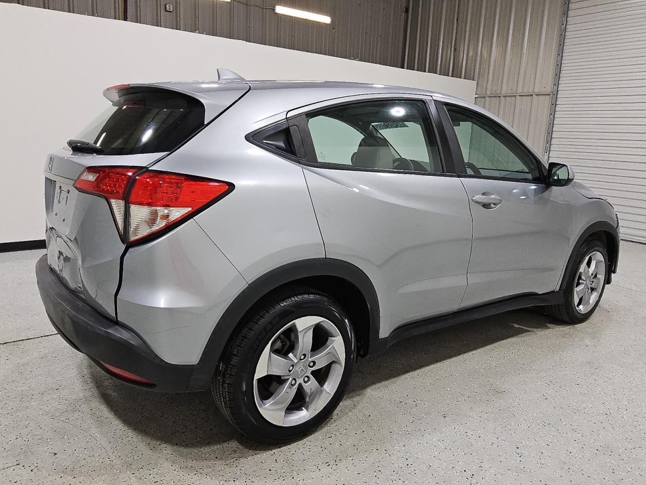 2021 Honda Hr-V Lx - Фото 3