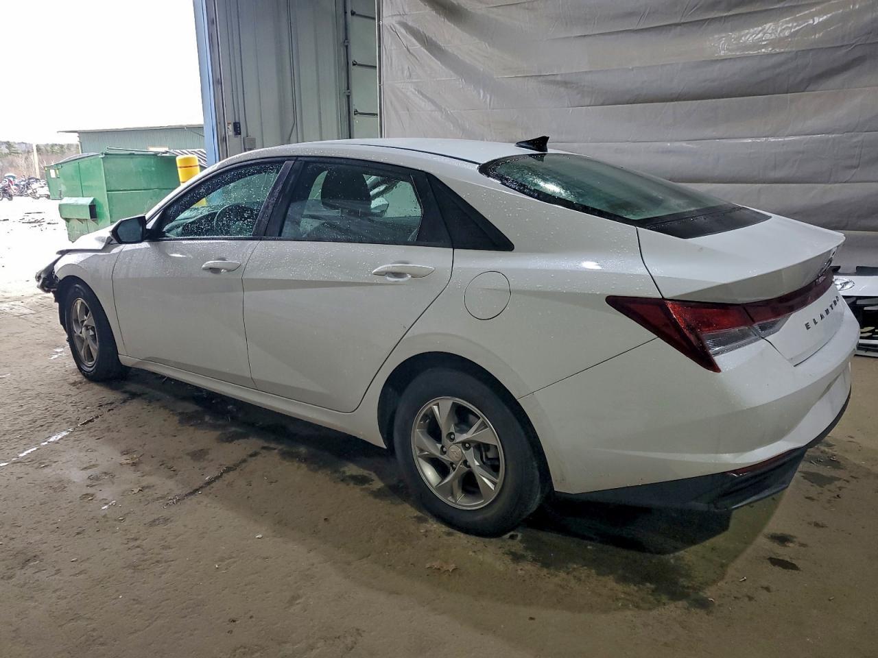 2021 Hyundai Elantra Se - Фото 2