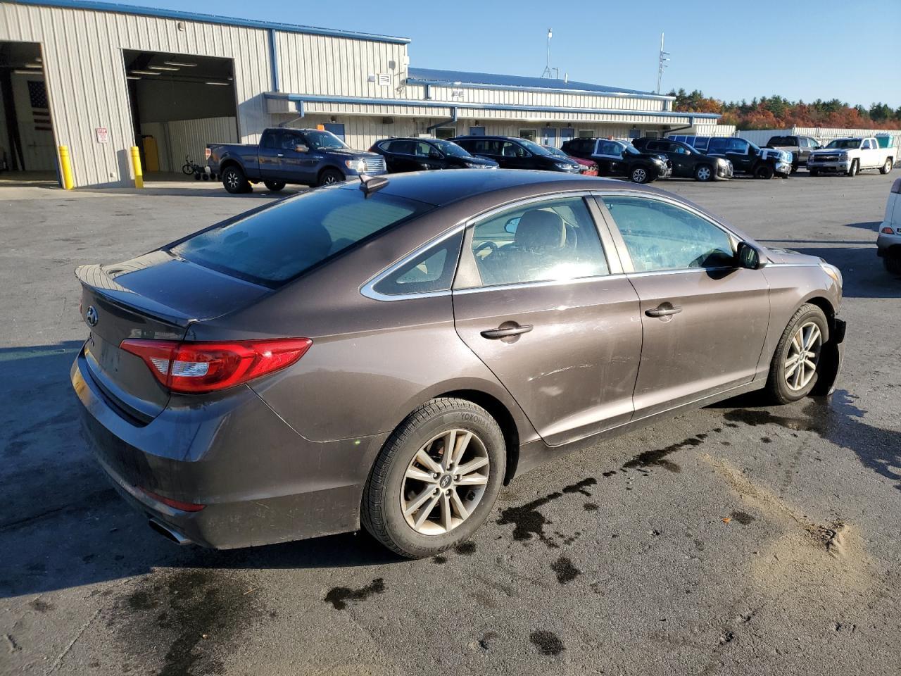 2015 Hyundai Sonata Se - Image 3