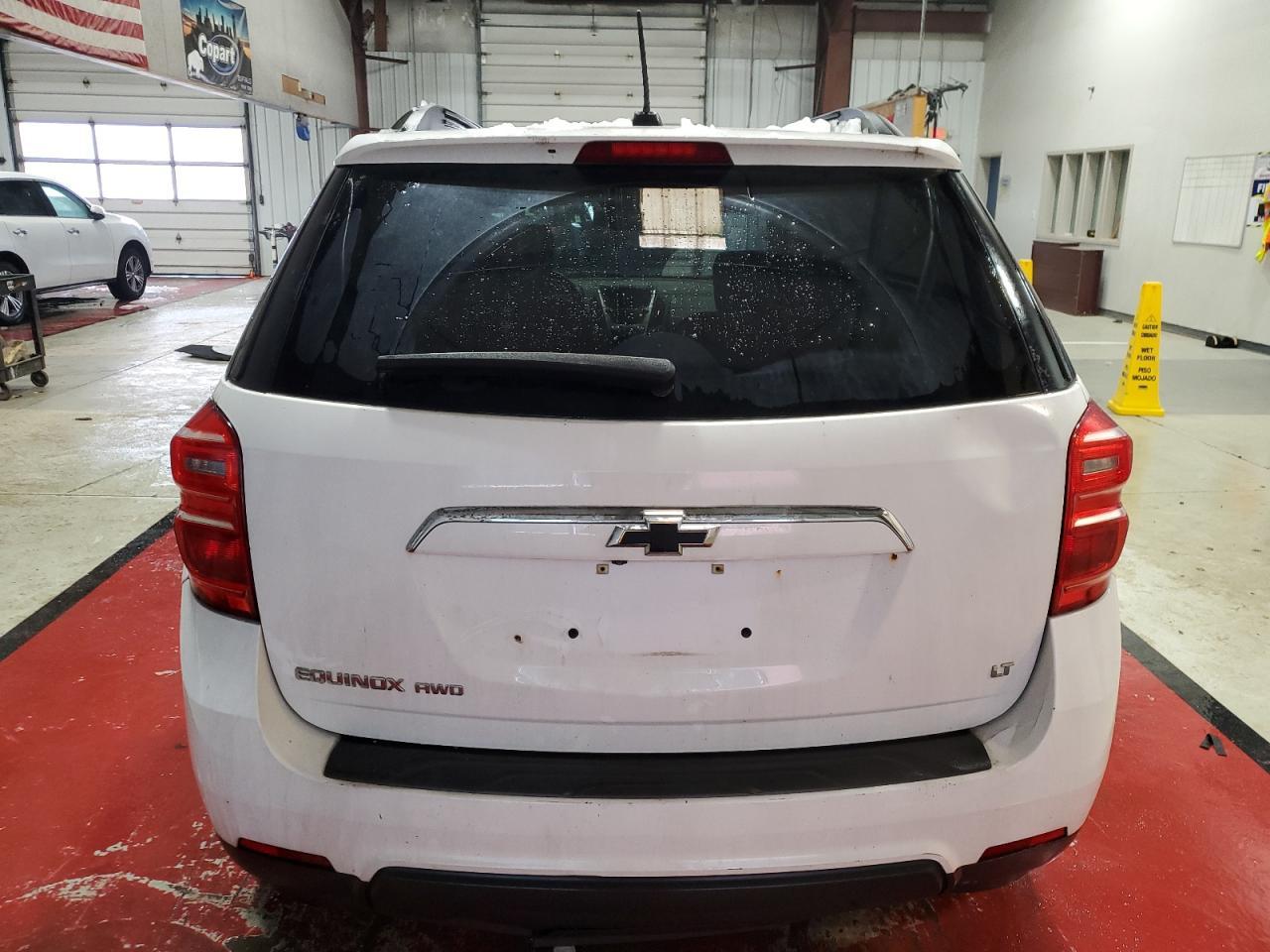 2017 Chevrolet Equinox Lt - Image 6