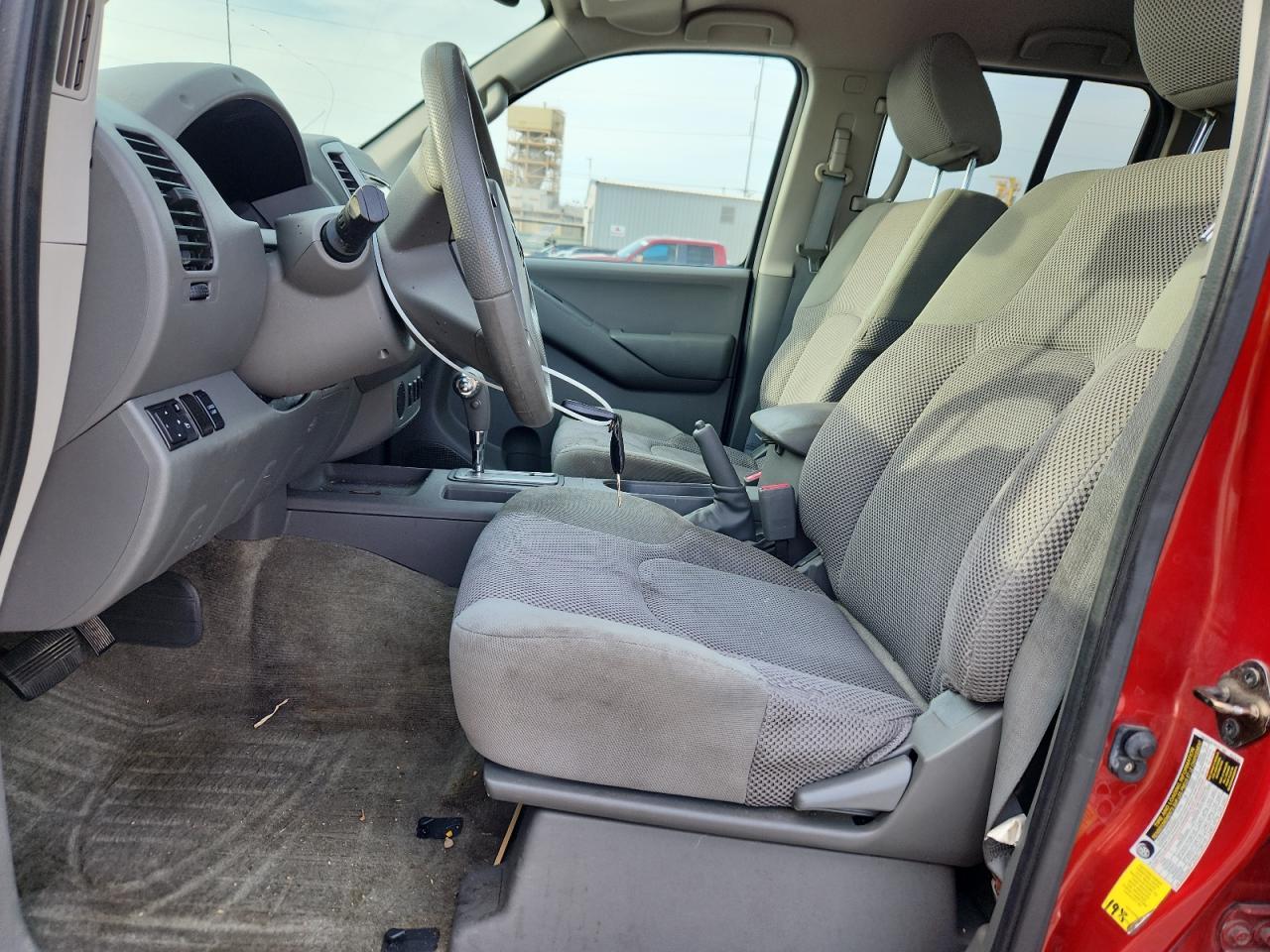 2013 Nissan Frontier S - Image 7