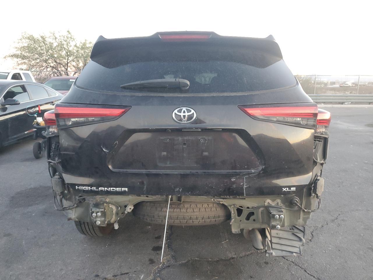 2021 Toyota Highlander Xle - Фото 6