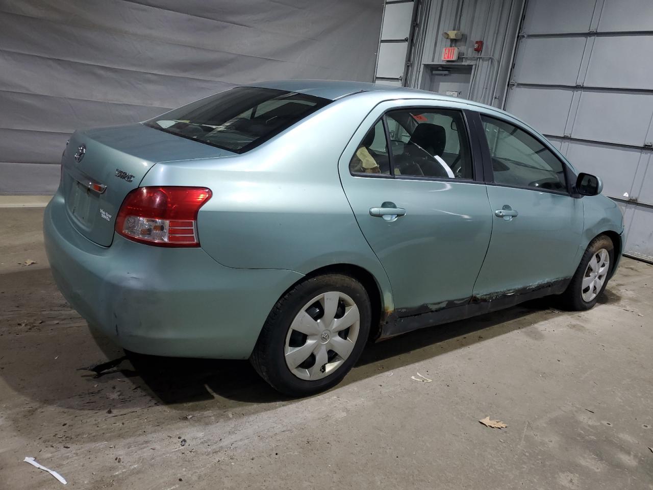 2008 Toyota Yaris Base - Фото 3