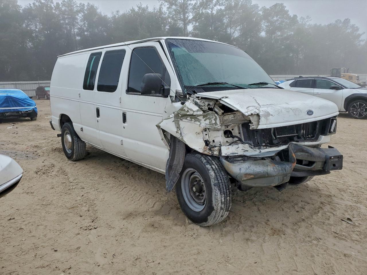 1999 Ford E250 Delivery Van - Фото 4