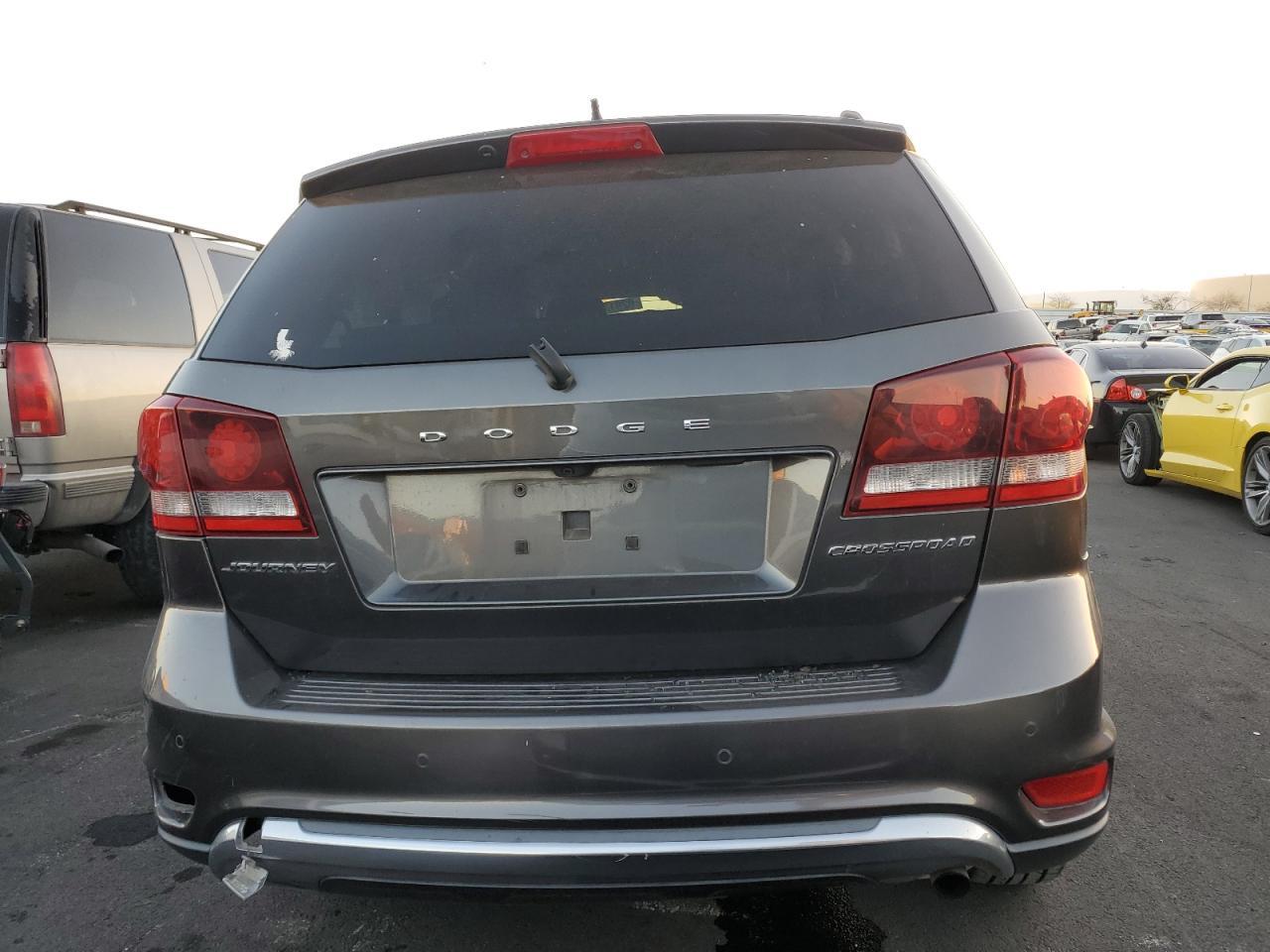 2016 Dodge Journey Crossroad - Фото 6