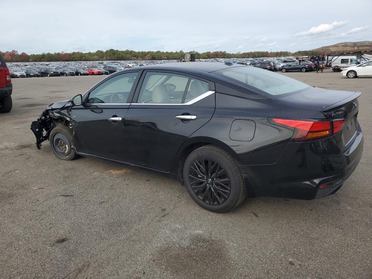 2025 Nissan Altima Sv - Фото 2